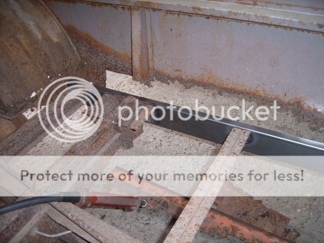 Image may have been reduced in size. Click image to view fullscreen.